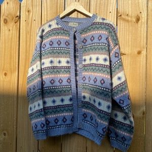 Vintage Cottagecore Pastel Soft Knitted L.L. Bean Cardigan Sweater size Large